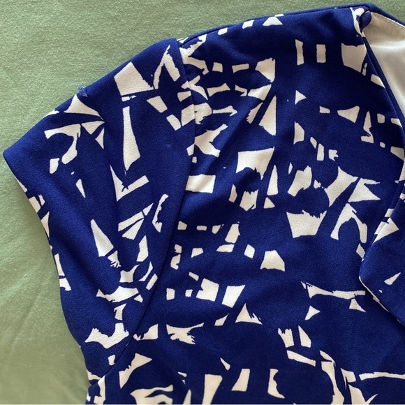 New York & Co. Faux Wrap Dress - Picture 10 of 14